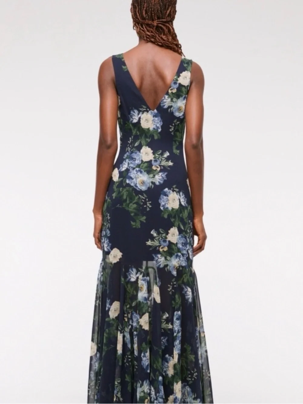 Abercrombie & Fitch Navy Floral V-Neck Fitted-to-Flare Maxi Dress - Picture 2 of 6
